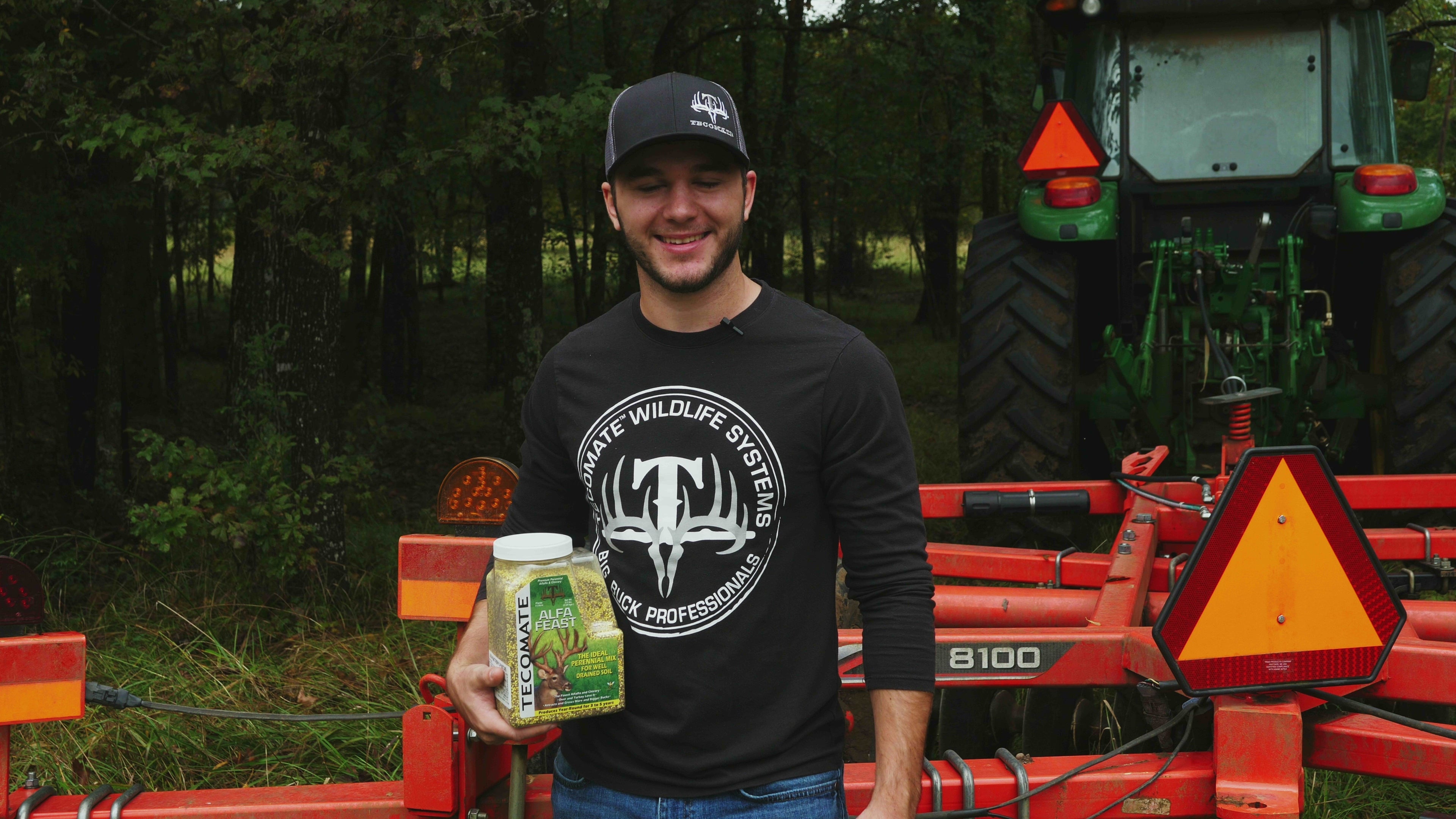 Alfa-Feast Trophy Mix — Deer Food Plot Seed